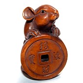 Японская нэцкэ Крыса с монеткой 