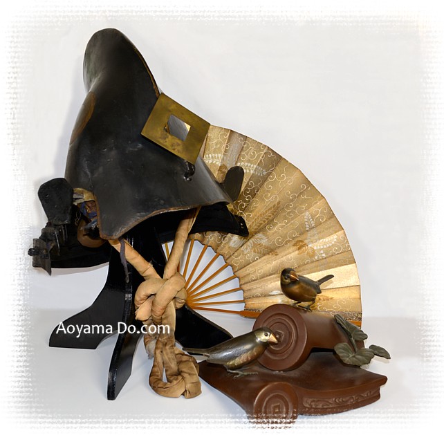 боевой шлем самурая КАБУТО и кабинетная бронзовая композиция, Япония
