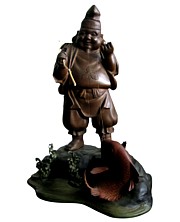 Эбису с рыбой, бронзовая статуэтка в виде одного из Семи Богов Удачи, Япония, эпоха Мэйдзи