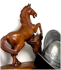 кабинетная скульптура Играющий Конь, Япония, 1920-е гг.