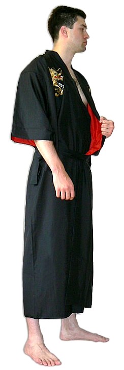 японское мужское шелковое кимоно с вышивкой и подкладкой