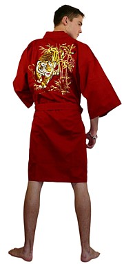 мужской халат- кимоно с вышивкой, сделано в Японии