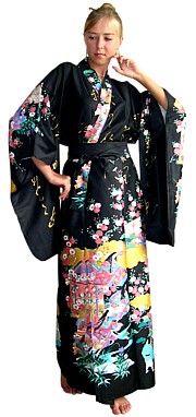 японское кимоно из натурального хлопка