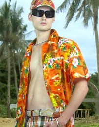 мужская летняя рубашка в гавайском стиле